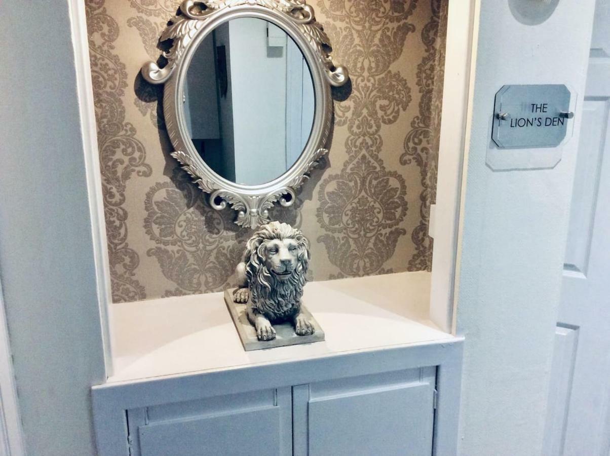 Apartamento The Lion'S Den On Royal Street Gourock Exterior foto