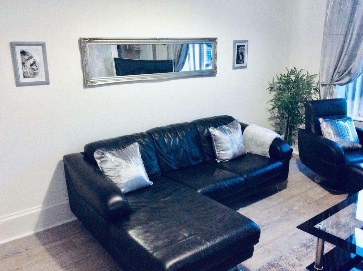 Apartamento The Lion'S Den On Royal Street Gourock Exterior foto